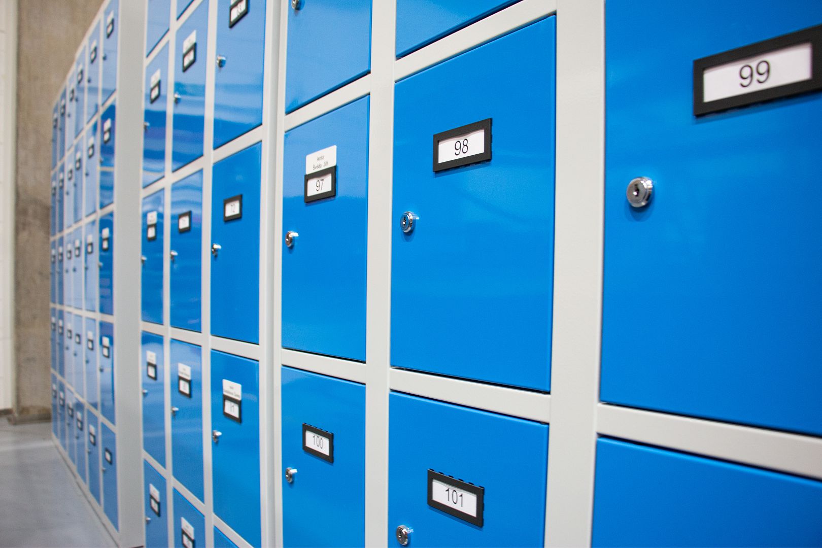 Workshop cabinets